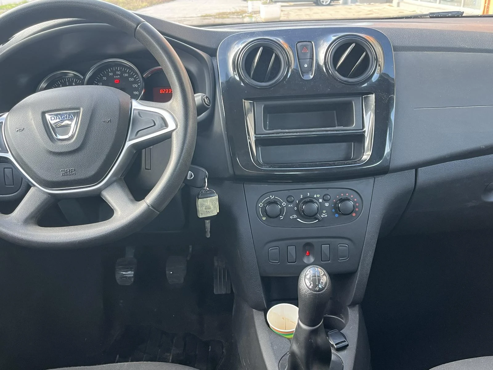 Dacia Sandero Нов внос  - изображение 7