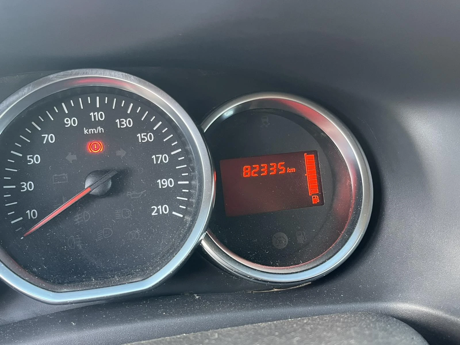 Dacia Sandero Нов внос  - изображение 9