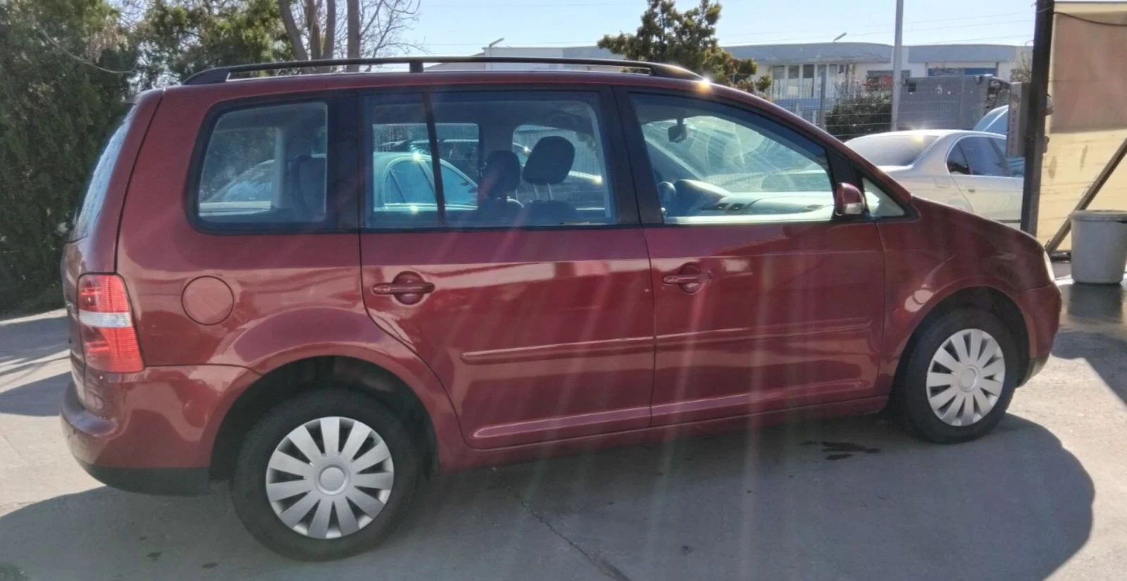 VW Touran 2.0 TDI - изображение 6