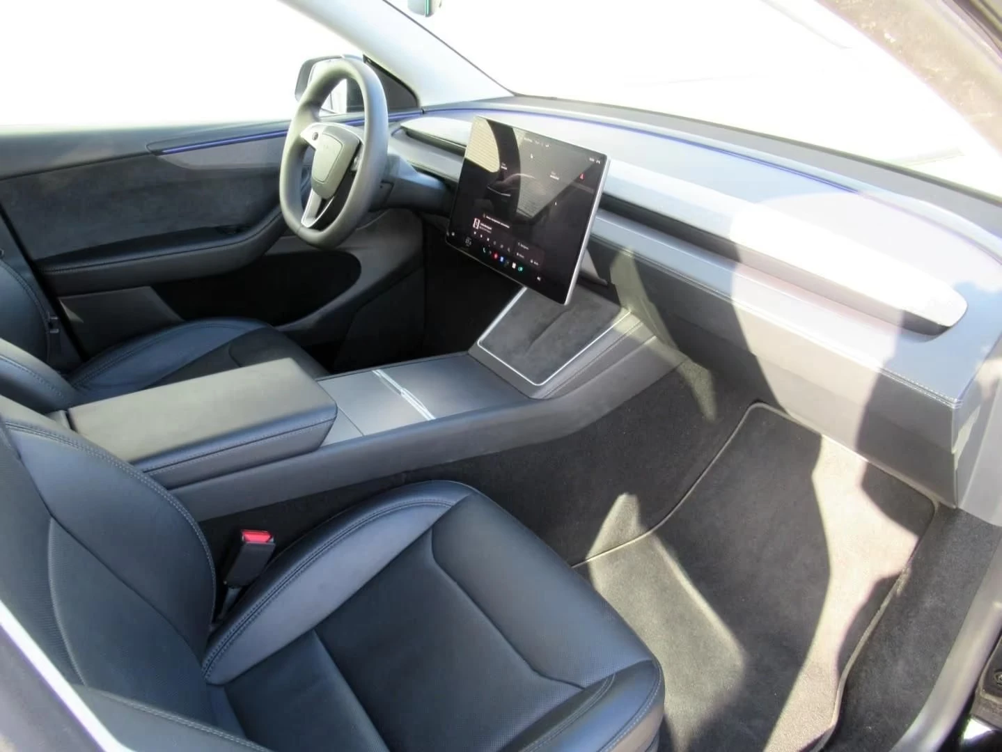 Tesla Model Y 83.1 kWh Long Range Dual Motor AWD - изображение 6