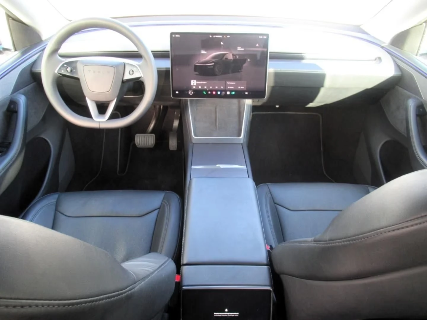 Tesla Model Y 83.1 kWh Long Range Dual Motor AWD - изображение 5