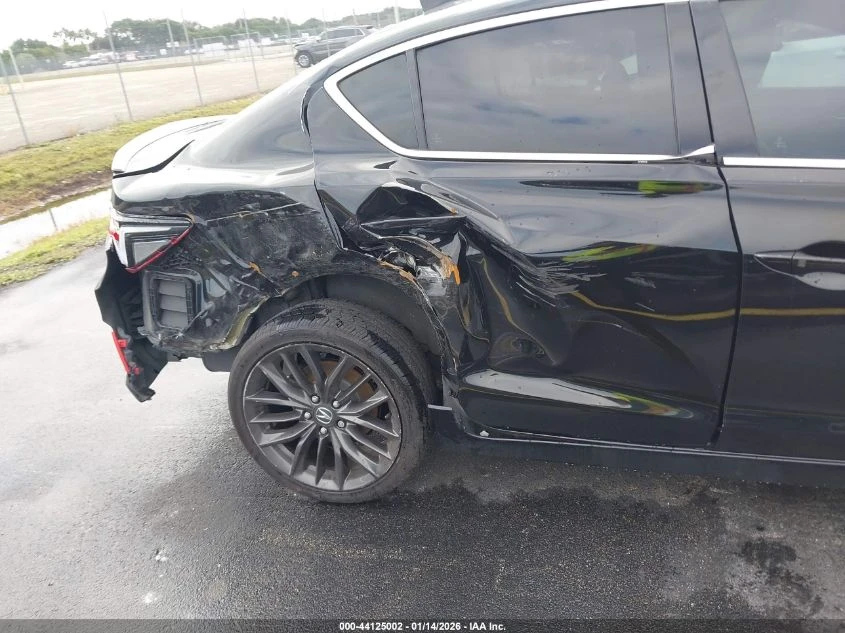 Acura ILX 2.4L I-4 DI, DOHC, VVT, 201HP Front Wheel Drive | Mobile.bg � ����������� 11