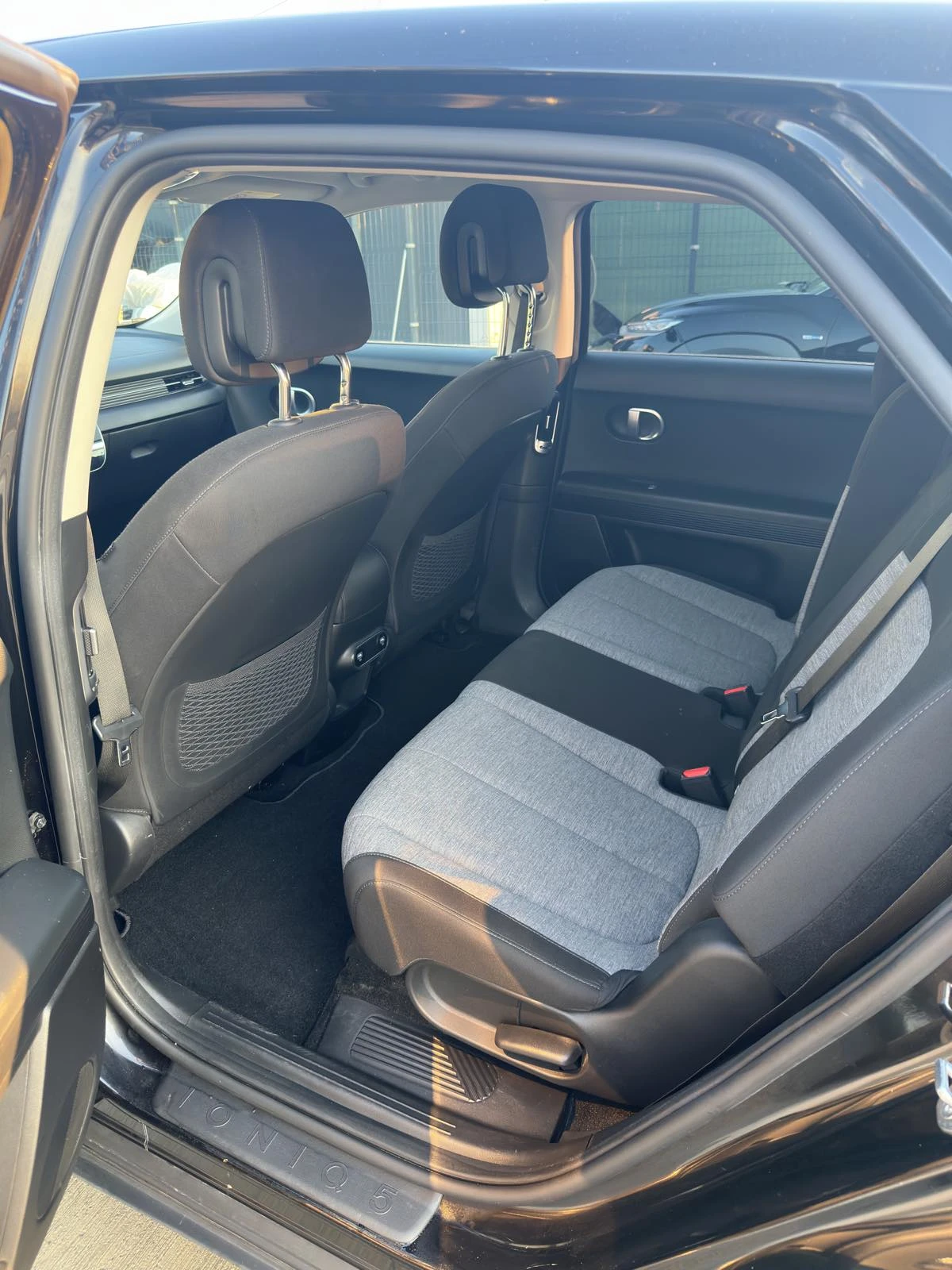 Hyundai Ioniq 5 58KWh/ГАРАНЦИЯ/SOH100%/2022, снимка 10 - Автомобили и джипове - 53738047