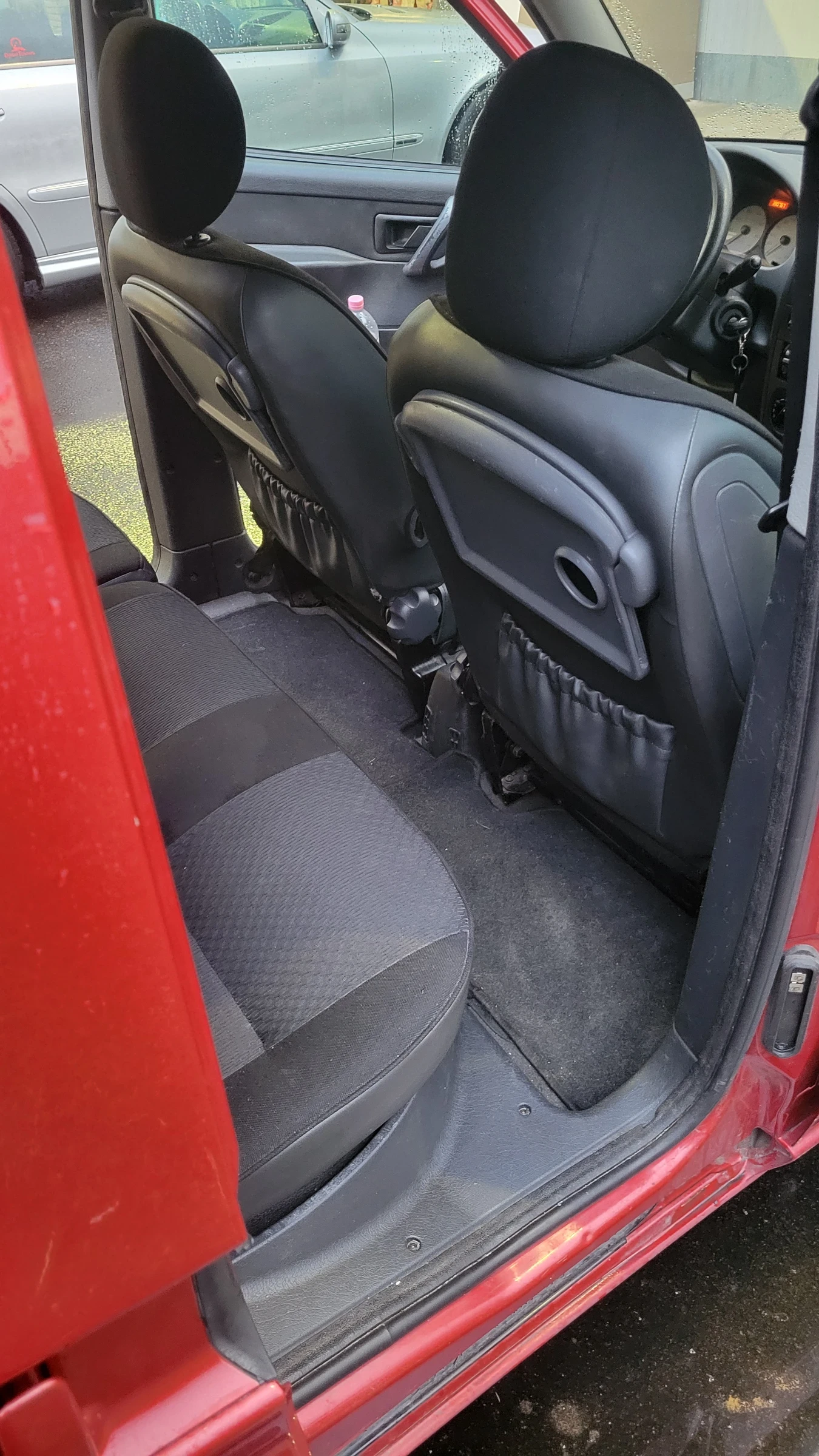 Citroen Berlingo 1600, снимка 9 - Автомобили и джипове - 53852628