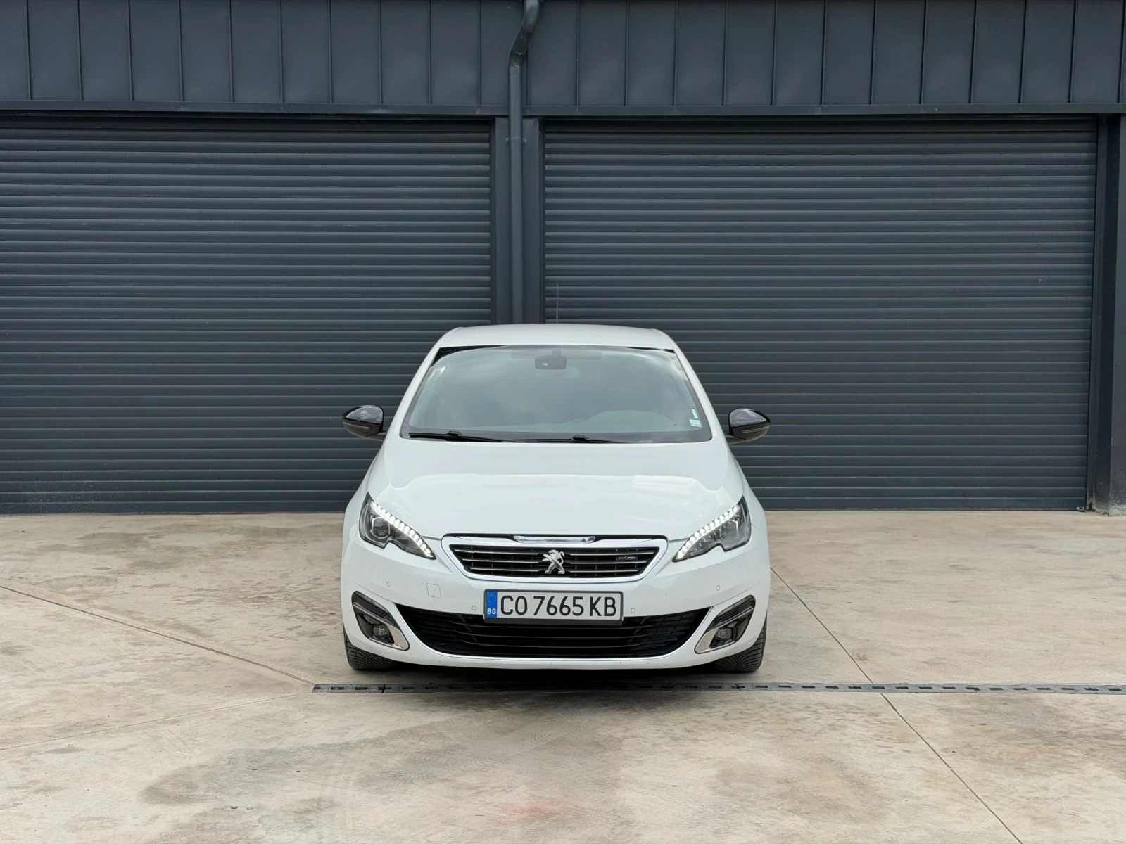Peugeot 308 GT-line, снимка 2 - Автомобили и джипове - 54399359