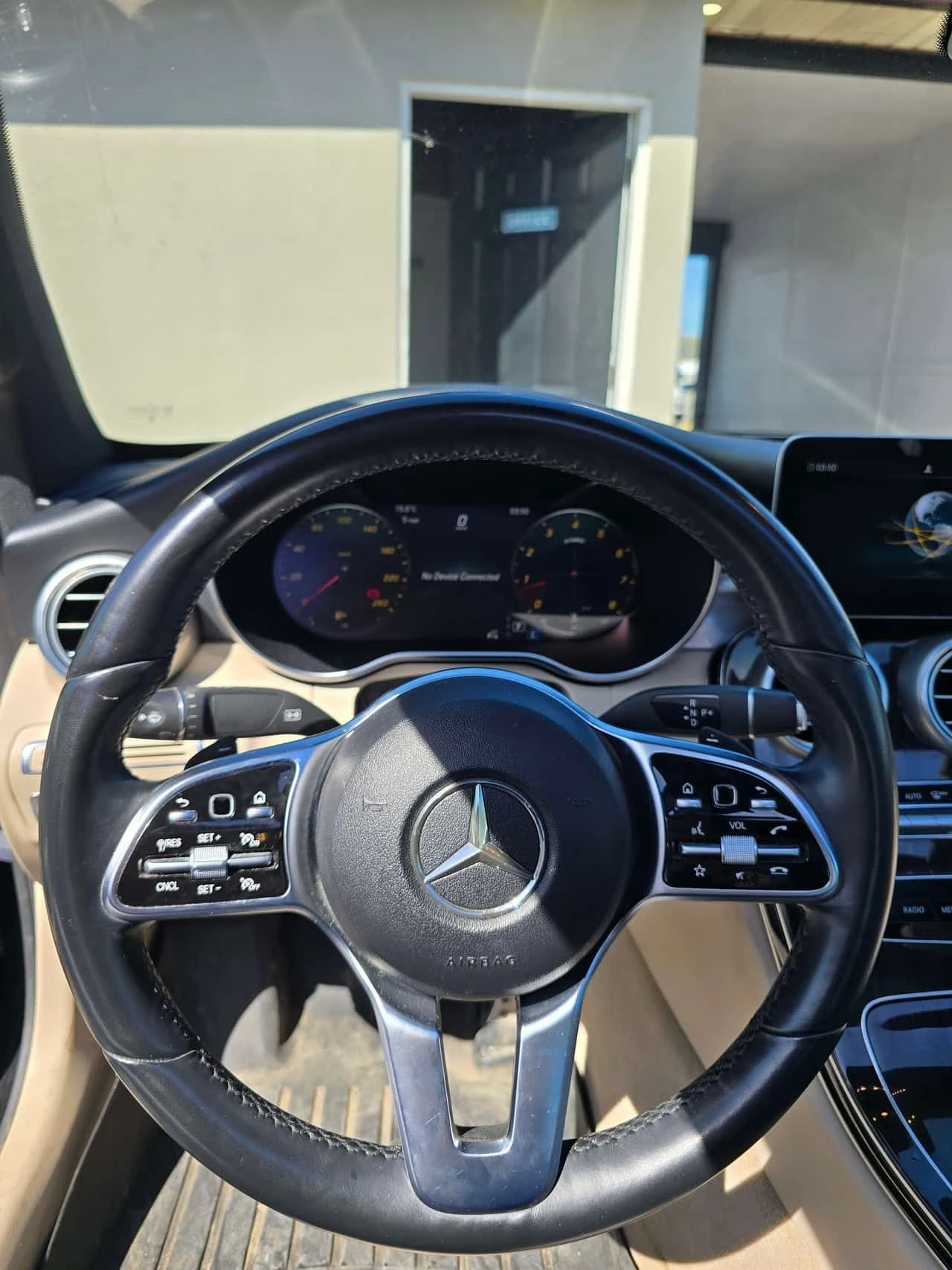 Mercedes-Benz C 300 CARFAX, снимка 9 - Автомобили и джипове - 54483253