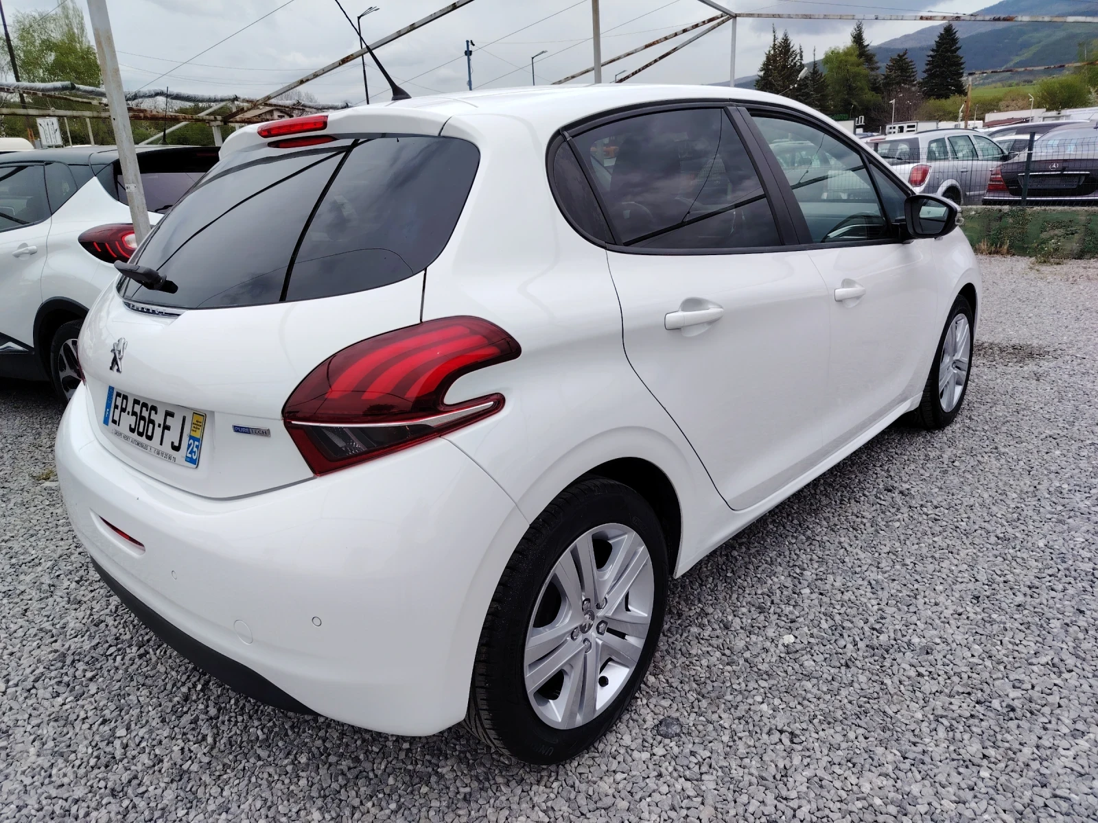 Peugeot 208 1.2 Style France | Mobile.bg � ����������� 5