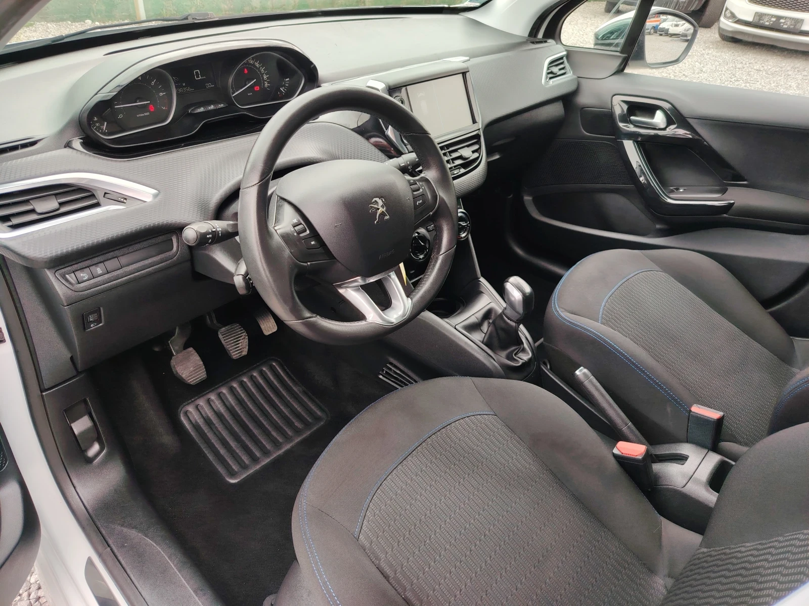 Peugeot 208 1.2 Style France | Mobile.bg � ����������� 9