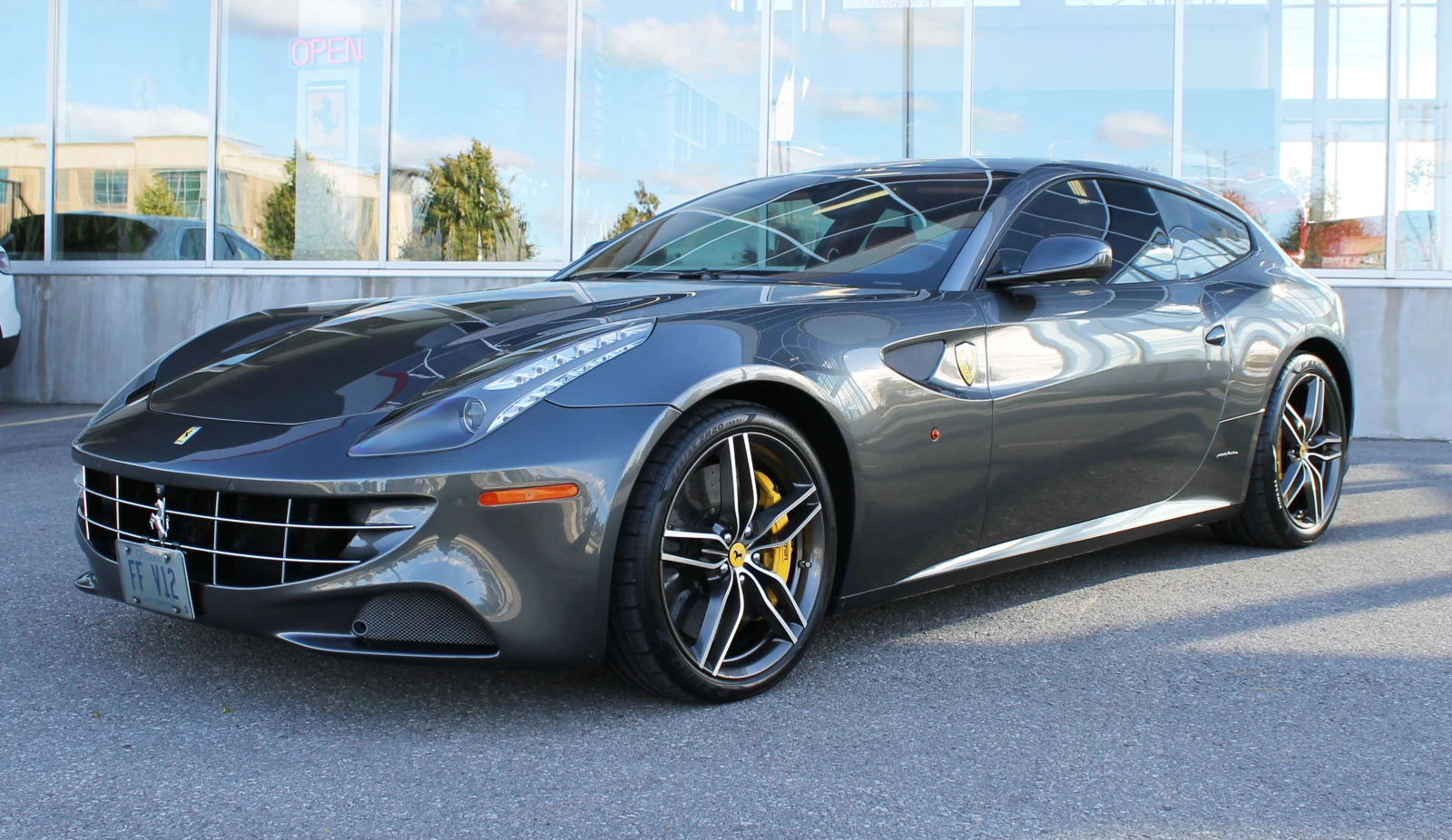 Ferrari FF КЕРАМИКА, ЦЕНА ДО БГ, снимка 3 - Автомобили и джипове - 54873231