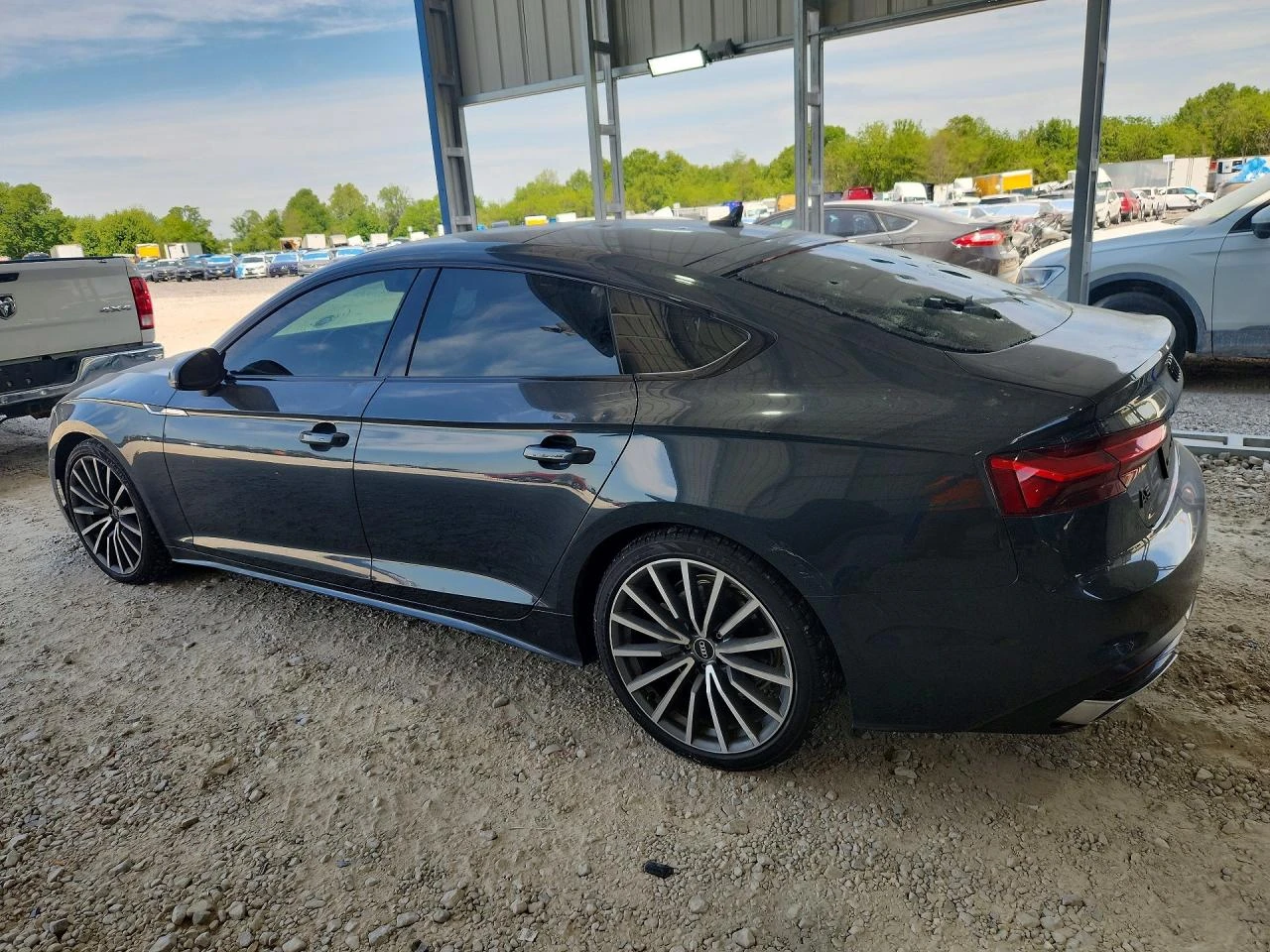 Audi A5 PREMIUM PLUS 40 QUATTRO, снимка 2 - Автомобили и джипове - 54882358