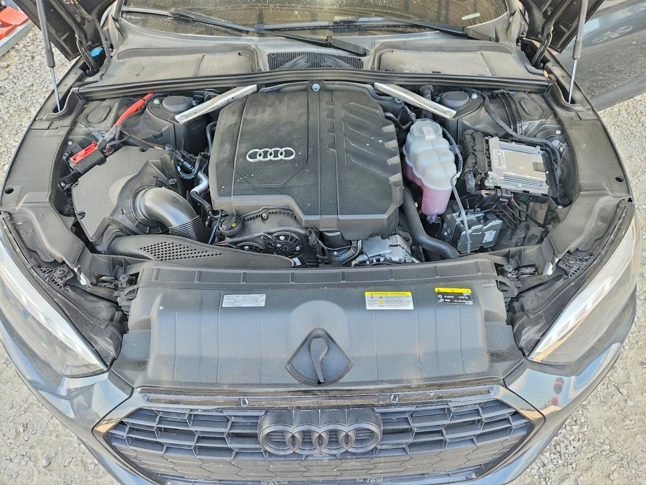 Audi A5 PREMIUM PLUS 40 QUATTRO, снимка 11 - Автомобили и джипове - 54882358