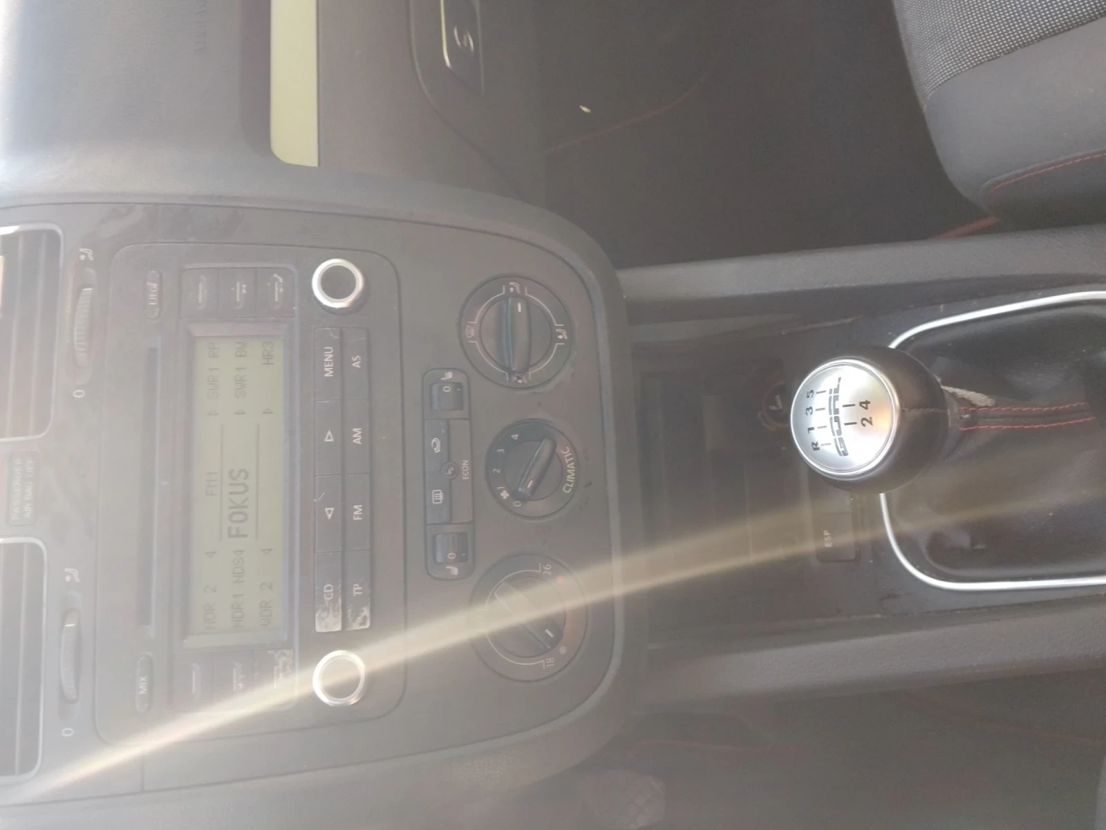 VW Golf, снимка 12 - Автомобили и джипове - 54898575