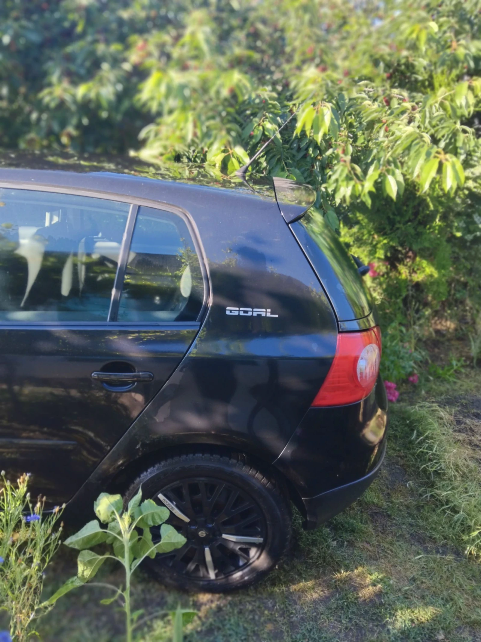 VW Golf, снимка 4 - Автомобили и джипове - 54898575