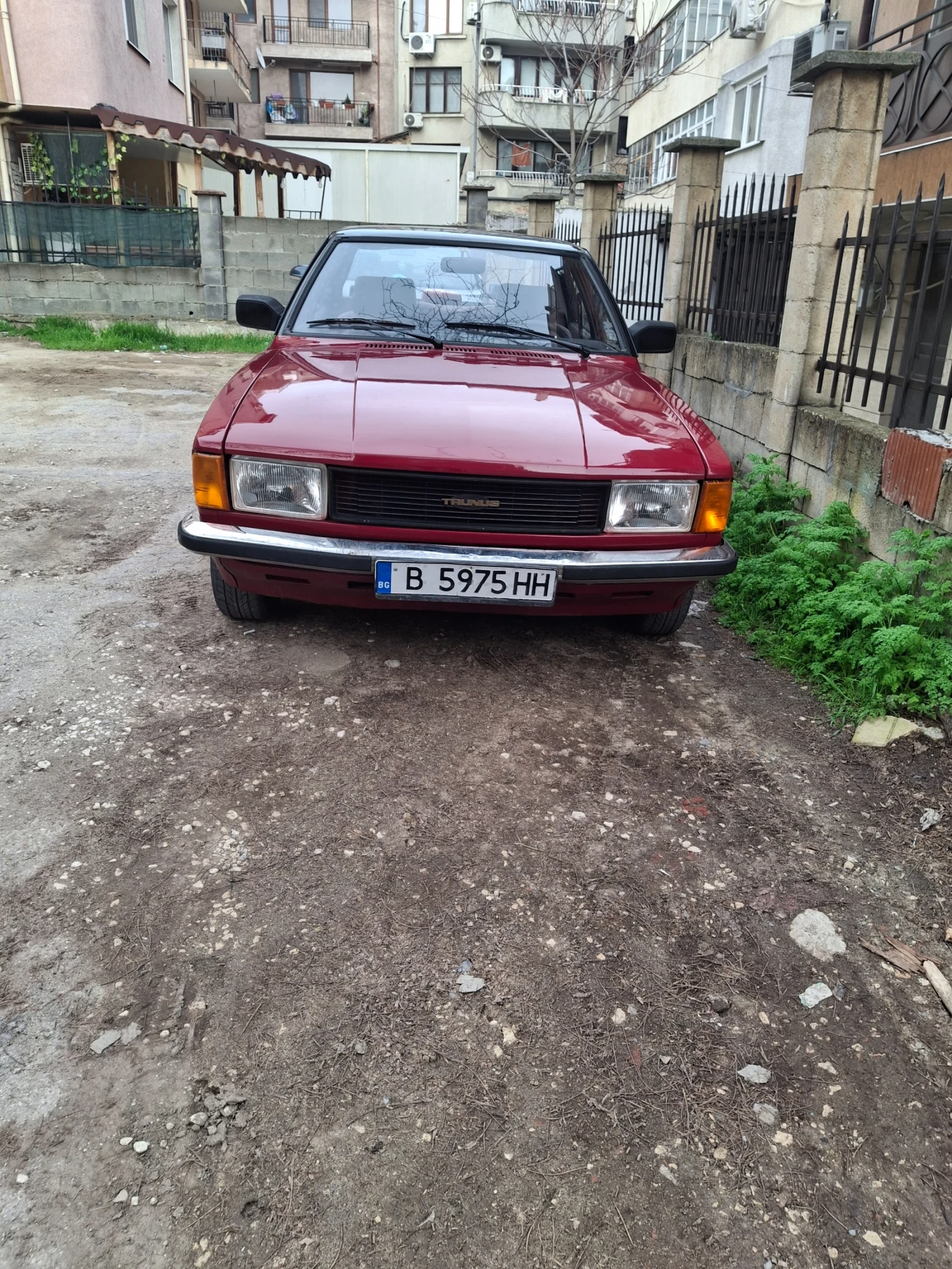 Ford Taunus, снимка 2 - Автомобили и джипове - 54959624