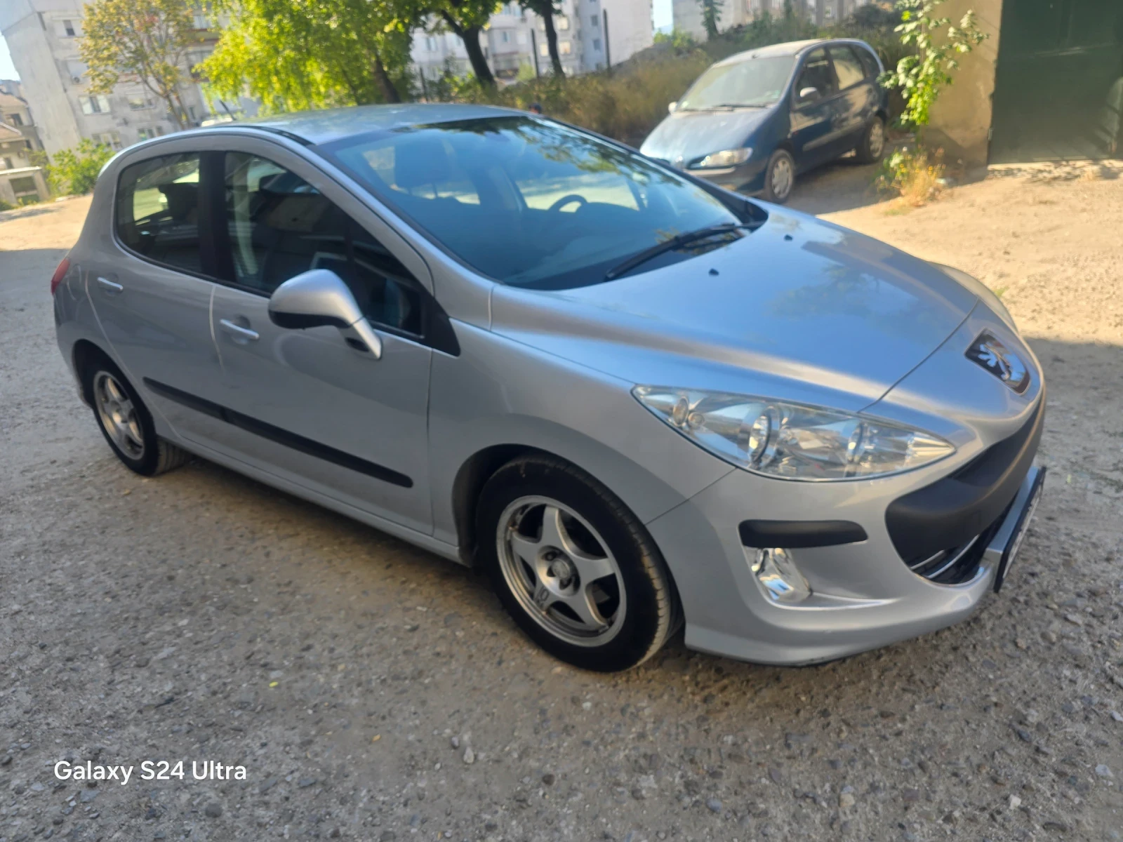 Peugeot 308 1.6 HDI 92, снимка 15 - Автомобили и джипове - 55607013