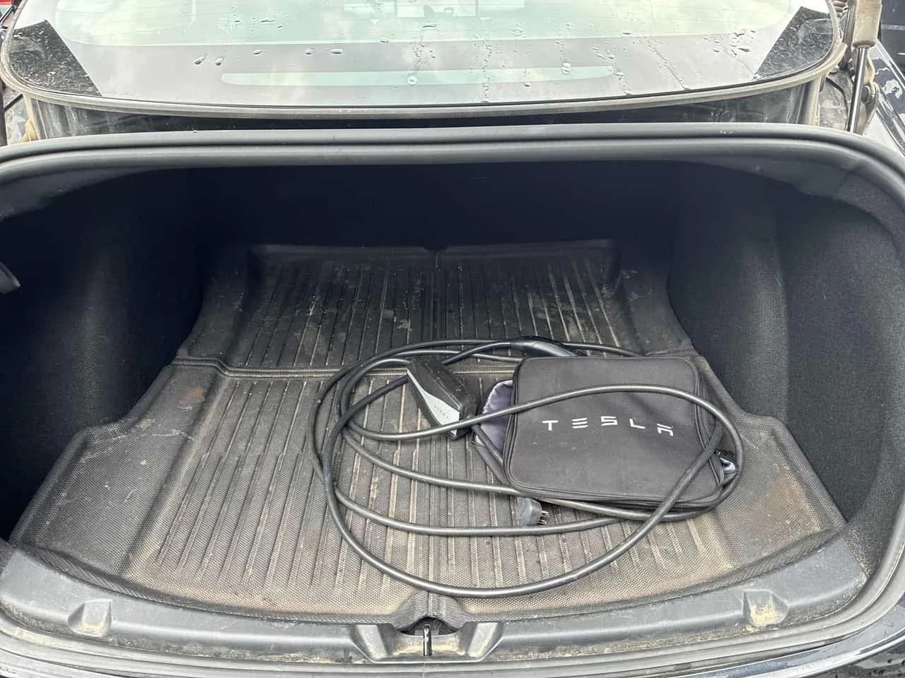 Tesla Model 3 * Long Range * CARFAX * ����� �� ����������� | Mobile.bg � ����������� 13
