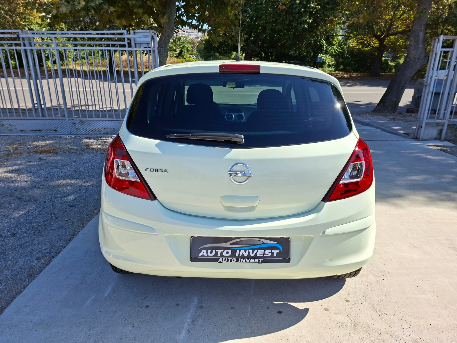 Opel Corsa 1.3/86KS., снимка 6 - Автомобили и джипове - 56113359