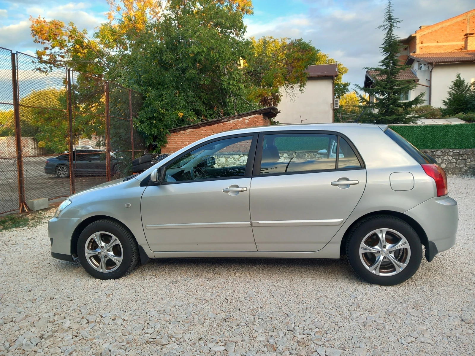 Toyota Corolla 1.4D4D ��������� | Mobile.bg � ����������� 2