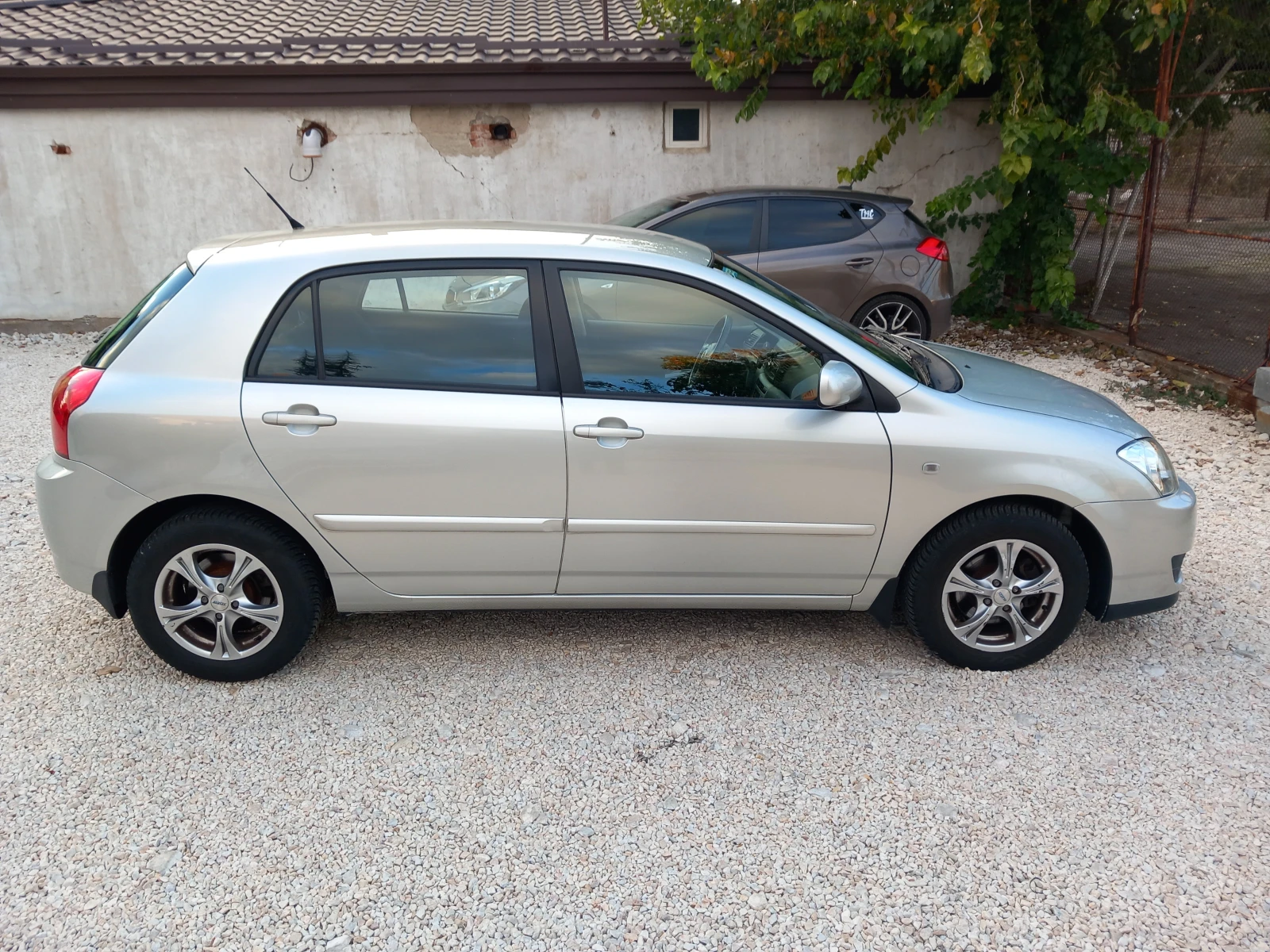 Toyota Corolla 1.4D4D ��������� | Mobile.bg � ����������� 6