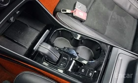 Volvo XC40 T4 R-Design | ПАНОРАМА | ЗАДНА КАМЕРА | KEYLESS |  | Auto.bg — изображение 8