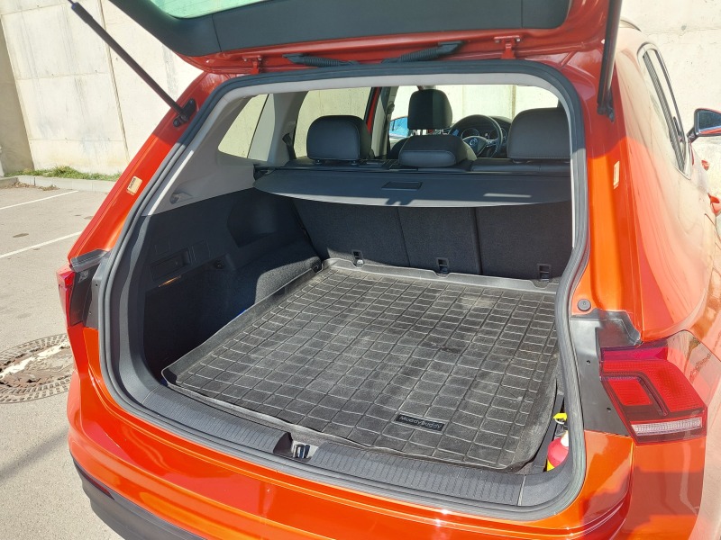 VW Tiguan Allspace 4Motion TSI, снимка 9 - Автомобили и джипове - 44415750