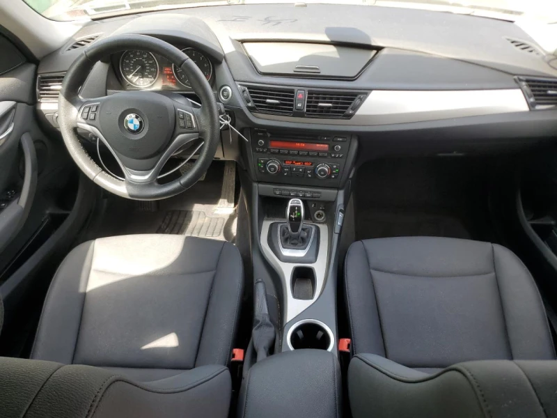 BMW X1 XDRIVE28I, снимка 8 - Автомобили и джипове - 47555323