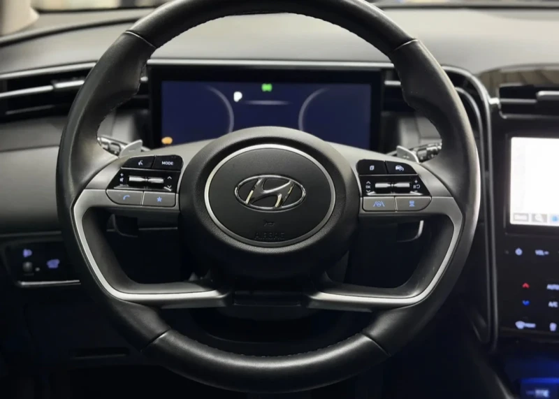 Hyundai Tucson, снимка 9 - Автомобили и джипове - 52931467