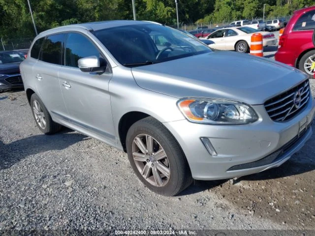 Volvo XC60 T5 INSCRIPTION, снимка 1 - Автомобили и джипове - 47526806