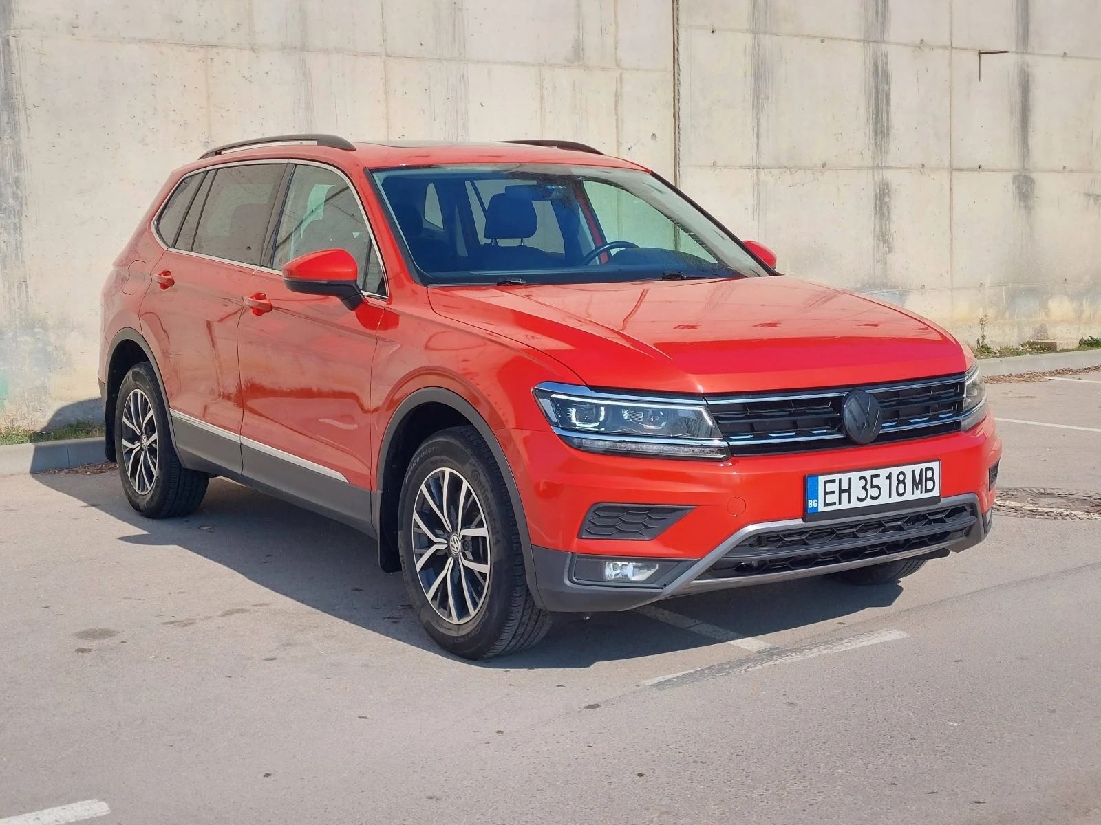 VW Tiguan Allspace 4Motion TSI - изображение 2