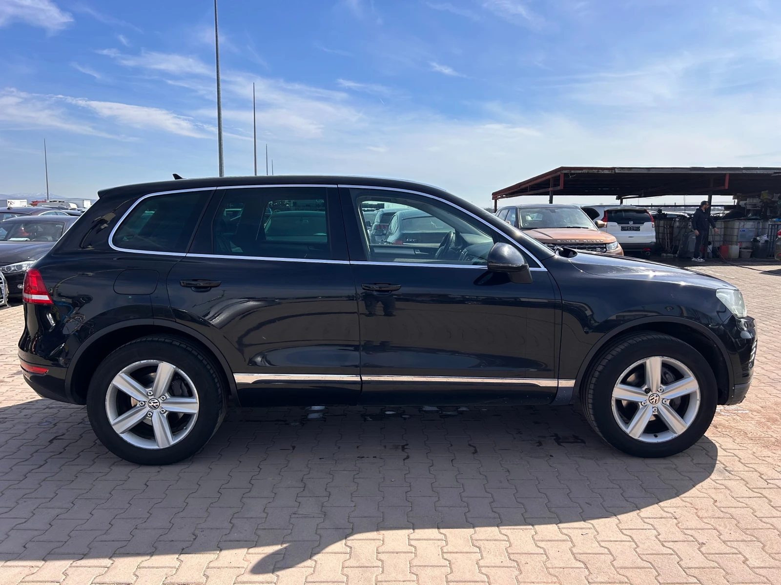 VW Touareg 3.0TDI 4X4 AVTOMAT/NAVI/KOJA - изображение 5