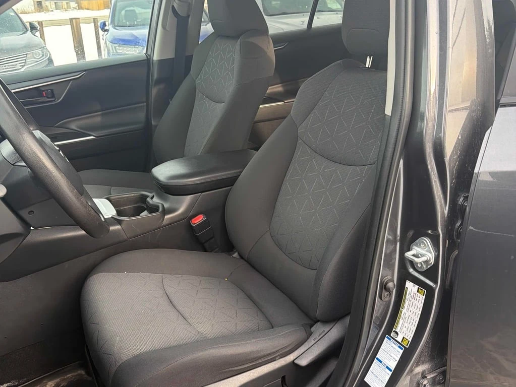 Toyota Rav4 2021 LE * CARFAX * ��� ������������ ������ | Mobile.bg � ����������� 11