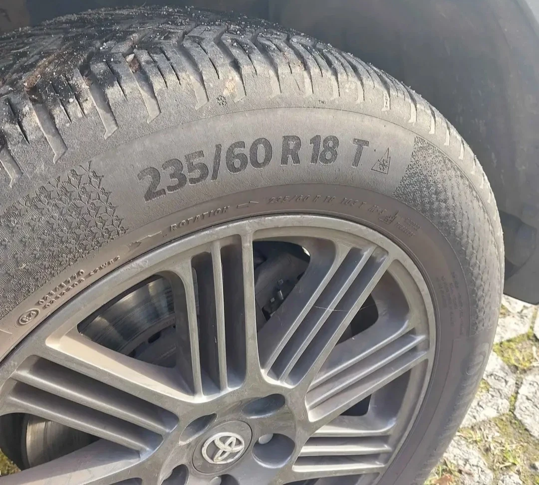 Toyota Rav4 Hybrid - изображение 5