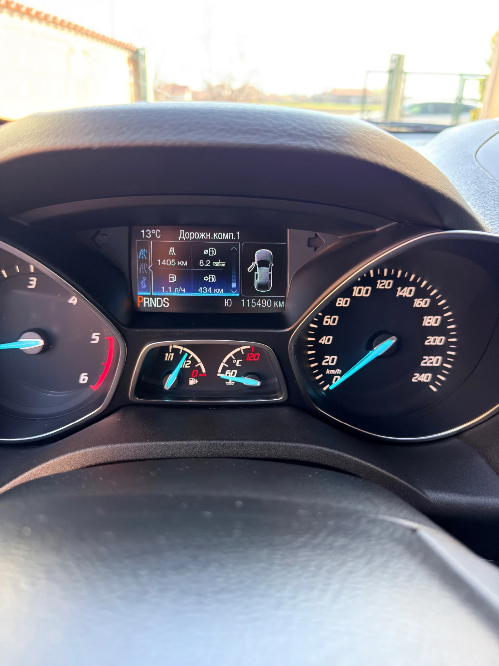 Ford Kuga, снимка 15 - Автомобили и джипове - 53757066