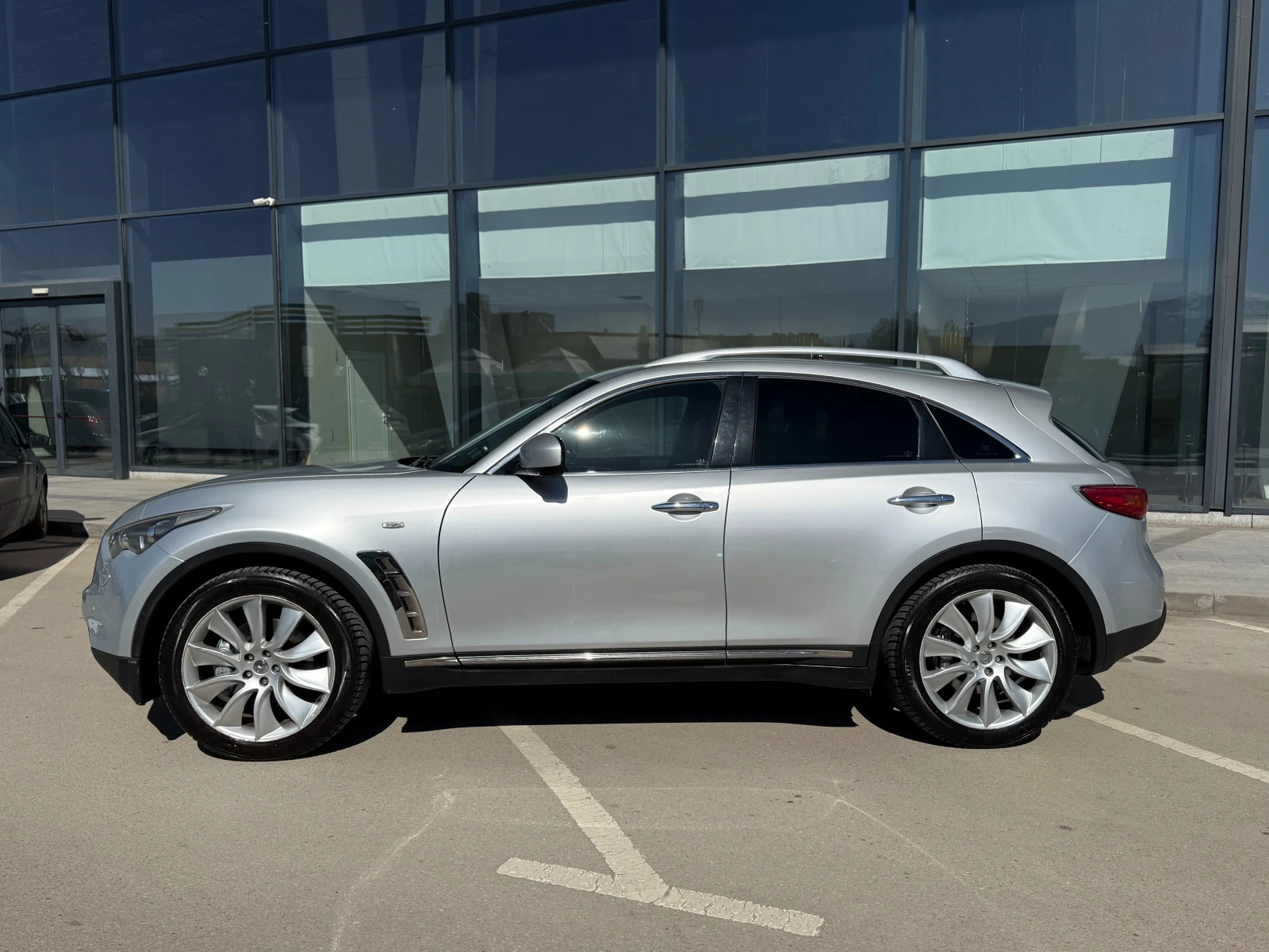 Infiniti Fx 37 S 6 ������ ��������/320�.�. �� �������� | Mobile.bg � ����������� 2