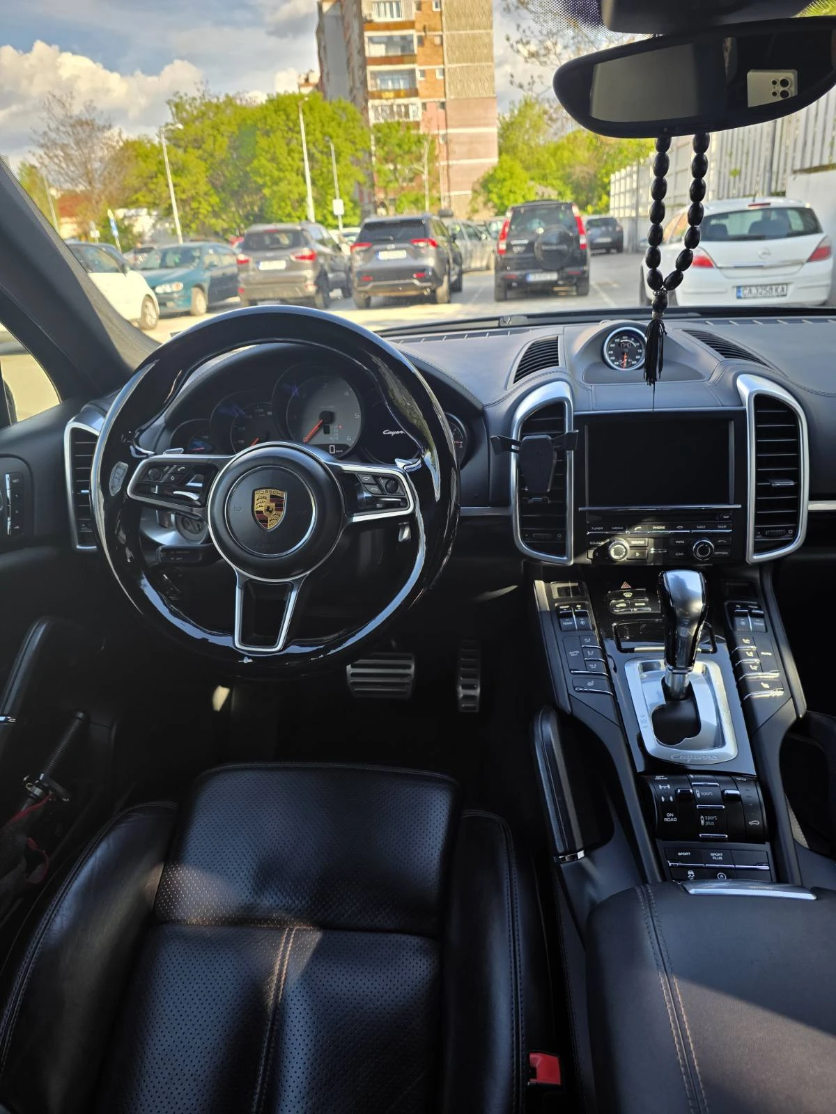Porsche Cayenne 4.2, снимка 9 - Автомобили и джипове - 54458458