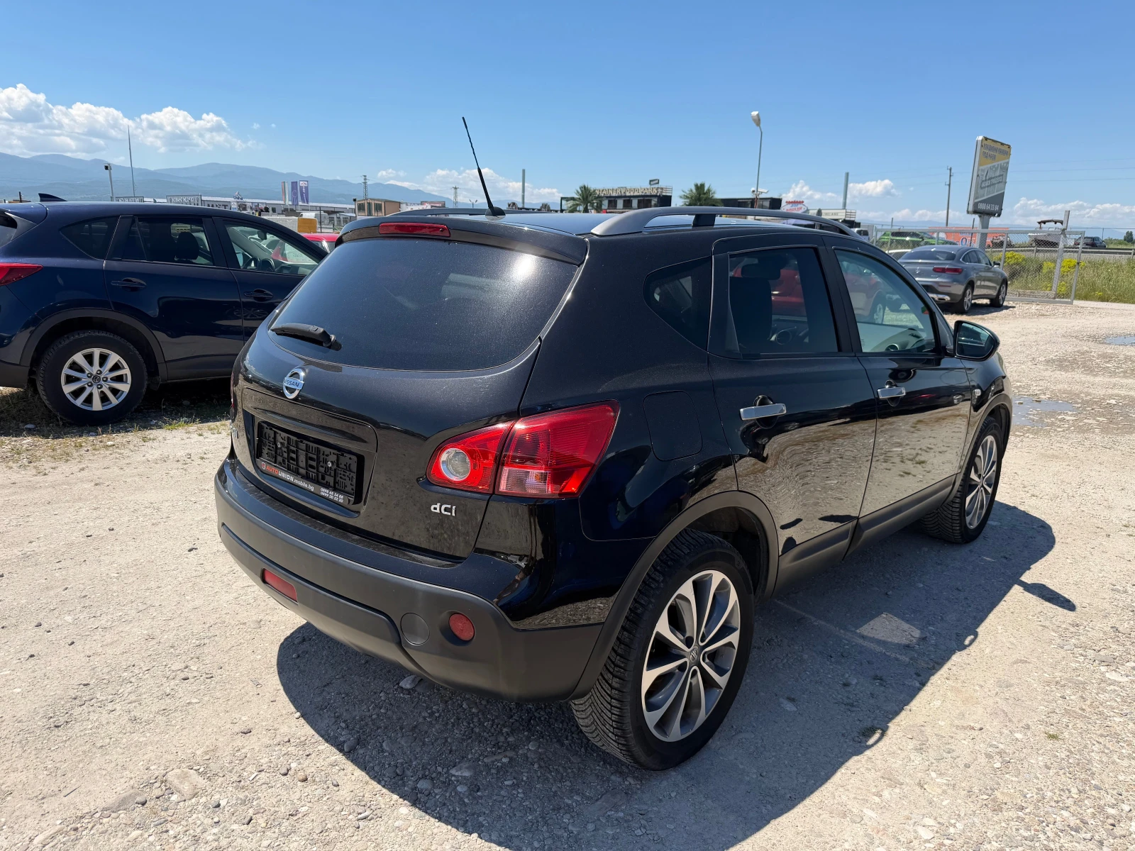 Nissan Qashqai 2.0 DCI(КАТО НОВА), снимка 5 - Автомобили и джипове - 54770419