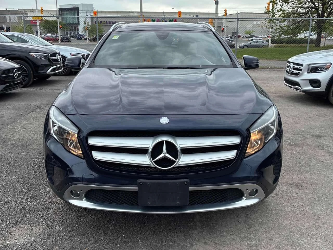 Mercedes-Benz GLA 250  | PANO | NAVI | PODGREVI | , снимка 6 - Автомобили и джипове - 54736336