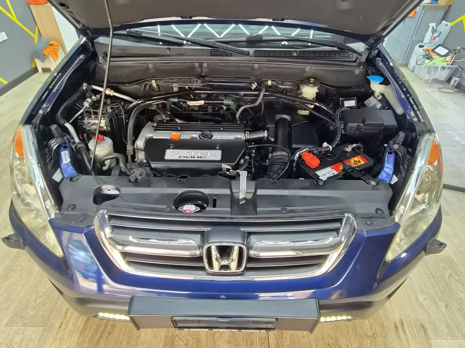 Honda Cr-v 2.0 i-Vtec автомат 8 гуми 8 джанти , снимка 13 - Автомобили и джипове - 54820252