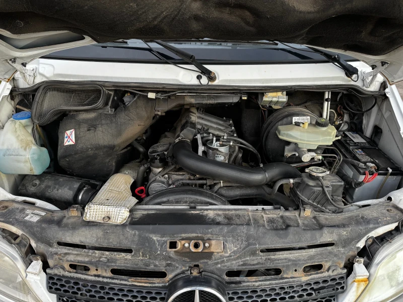 Mercedes-Benz Sprinter 208 cdi, снимка 3 - Бусове и автобуси - 53261945