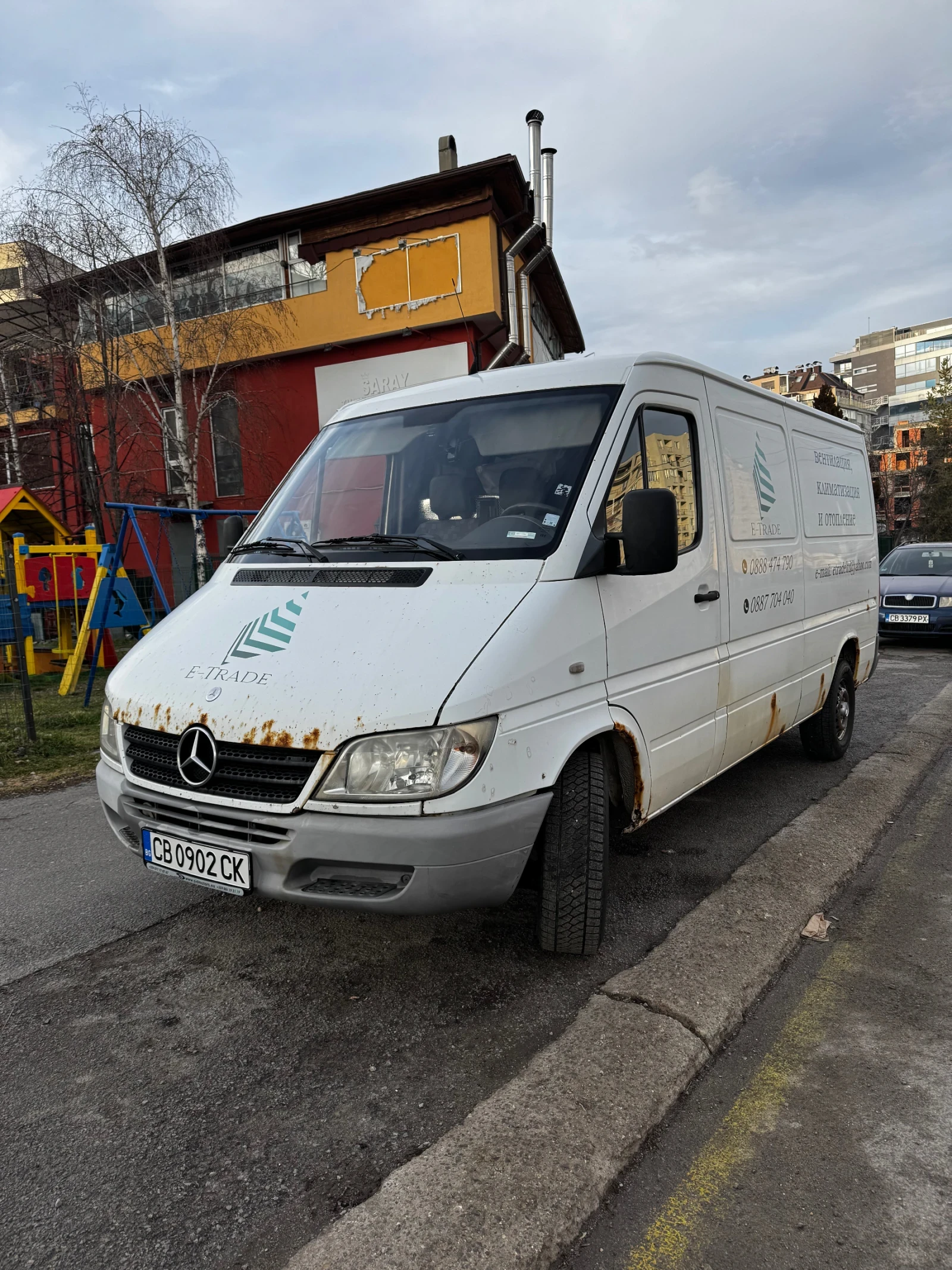Mercedes-Benz Sprinter 208 cdi - изображение 2