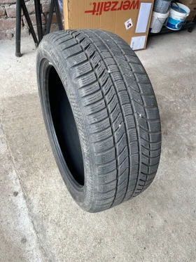 Гуми Зимни 235/45R18, снимка 1