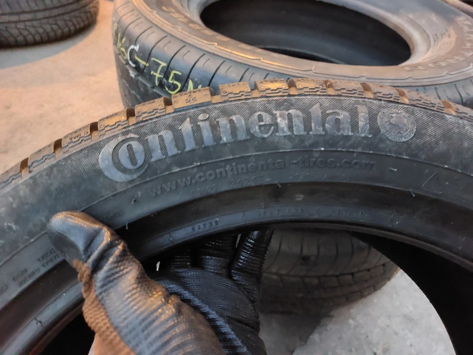 ���� 235/45R17 | Mobile.bg � ����������� 3