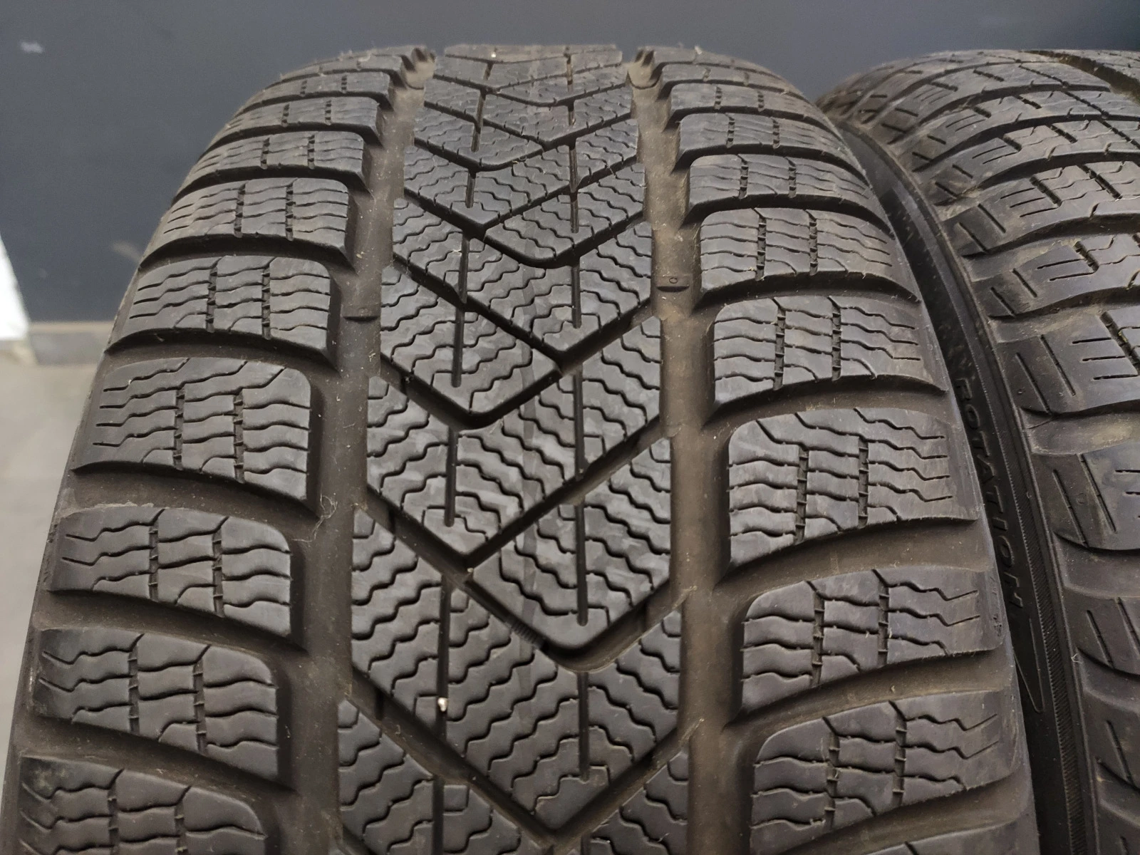  225/45R18 | Mobile.bg   1