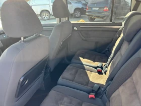VW Touran Автомат Панорама Печка Ксенон Лед, снимка 9