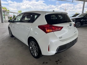 Toyota Auris 1.8* 100ps* HYBRID* НАВИ* КОЖА* , снимка 3