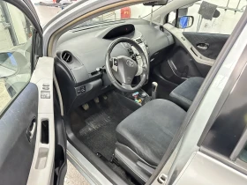 Toyota Yaris 1.3, снимка 2