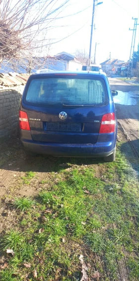 VW Touran 1.9 - 2200 € / 4302.83 лв. - 13098327 3