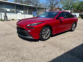 ������ Toyota Mirai