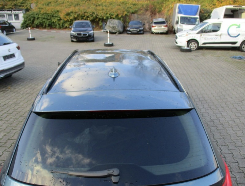 BMW 320 КОМБИ-HIBRID, снимка 7 - Автомобили и джипове - 45217442