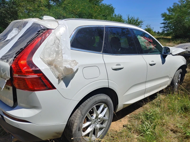 Volvo XC60 2.0 T5, снимка 1 - Автомобили и джипове - 48507429